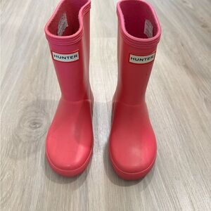 Hunter Fuchsia Waterproof Boots